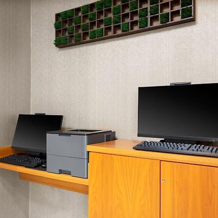 Springhill Suites Kansas City Airport Ngoại thất bức ảnh