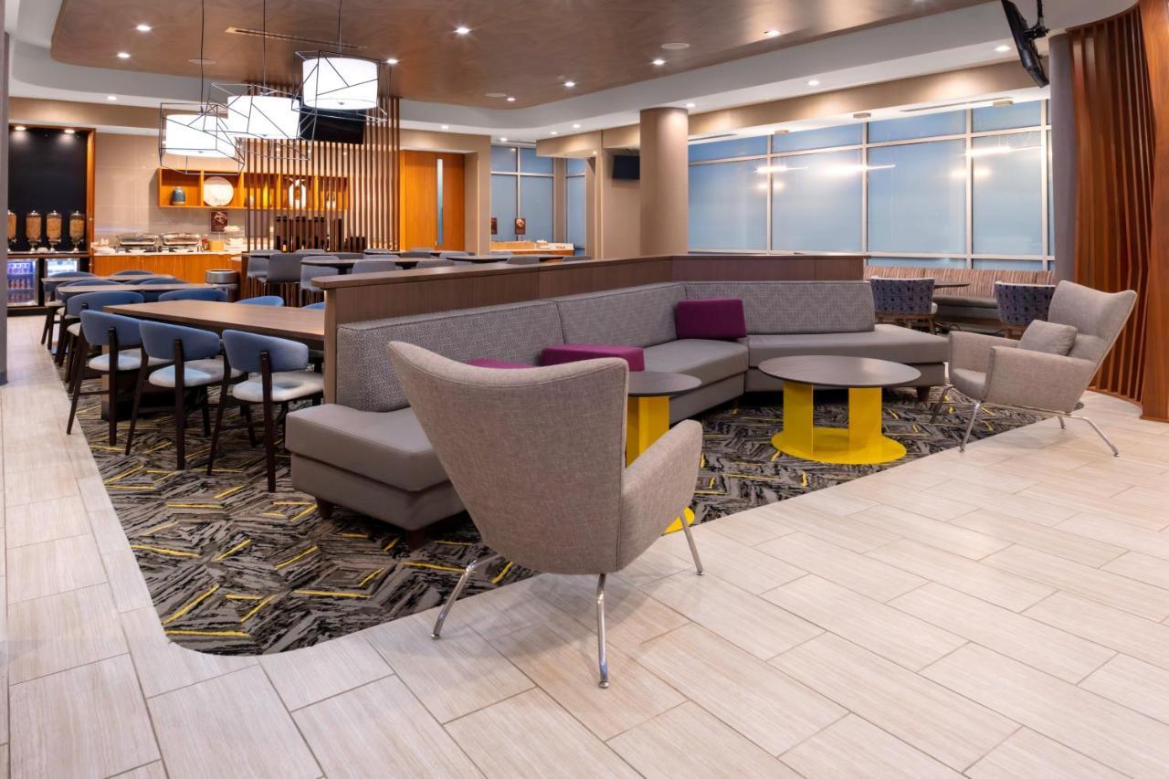 Springhill Suites Kansas City Airport Ngoại thất bức ảnh