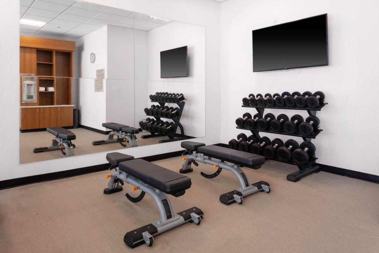 Springhill Suites Kansas City Airport Ngoại thất bức ảnh