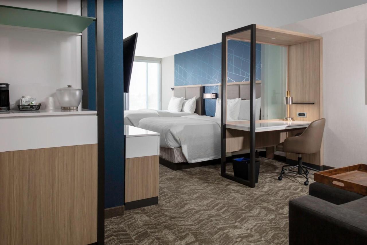 Springhill Suites Kansas City Airport Ngoại thất bức ảnh